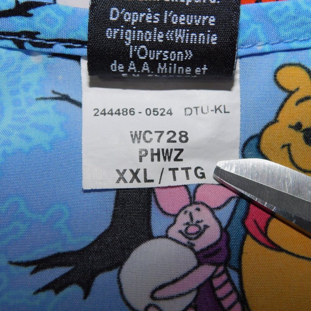 Disney Winnie the Pooh & Friends Winter blue Theme Snowman Scrub Top Womens 2XL - Picture 4 of 10